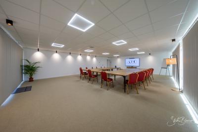 Location salle Althen-des-Paluds (Vaucluse) - Domaine la Roque #3