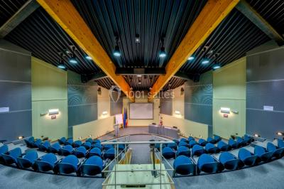 Point Centre Point Centre