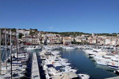 Location salle Cassis (Bouches-du-Rhône) - Centre Des Congrès De La Ville De Cassis - Oustau Calendal #19