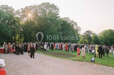 Dîner extérieur, dans la cour principale
