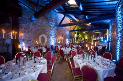 Dîner extérieur, dans la cour principale