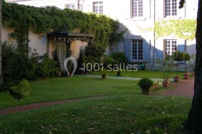 Location salle Lamure-sur-Azergues (Rhône) - Château De Pramenoux #23